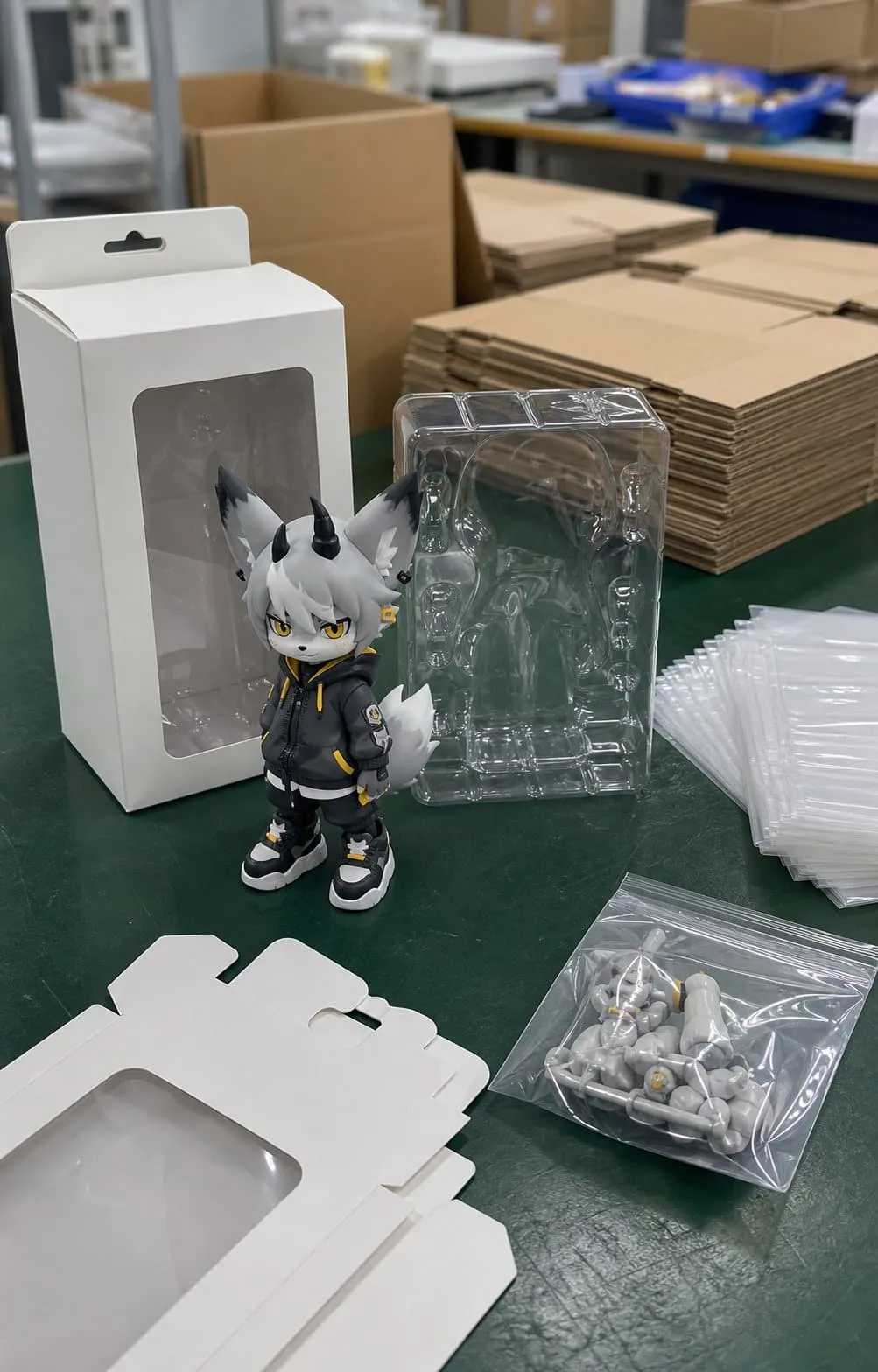 Custom Action Figures Pack-out configuration